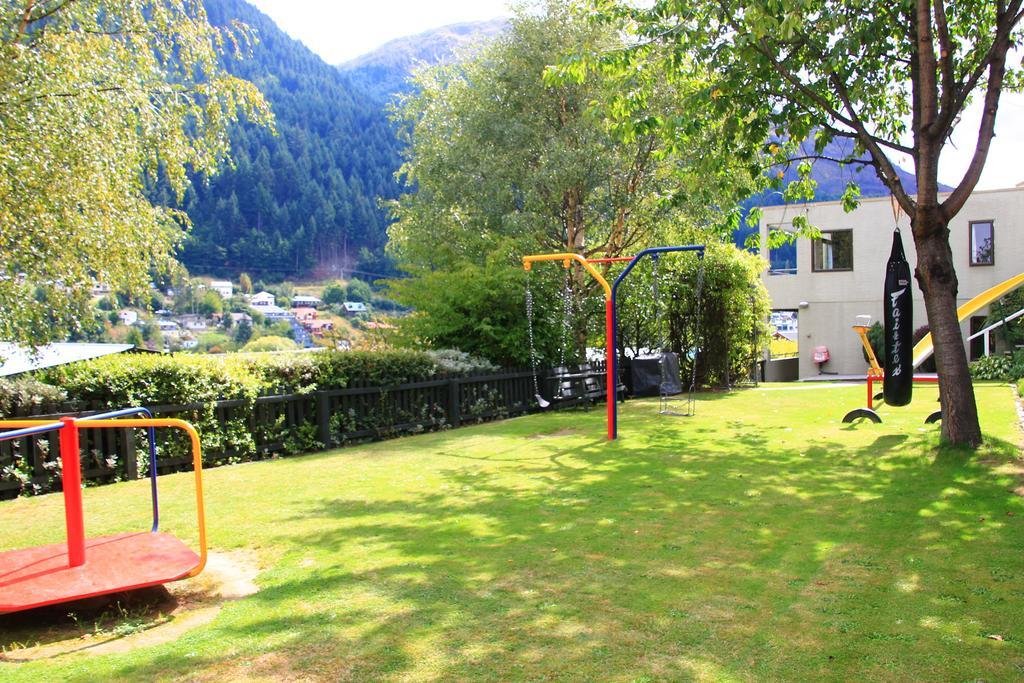 Abba Court Motel Queenstown Extérieur photo