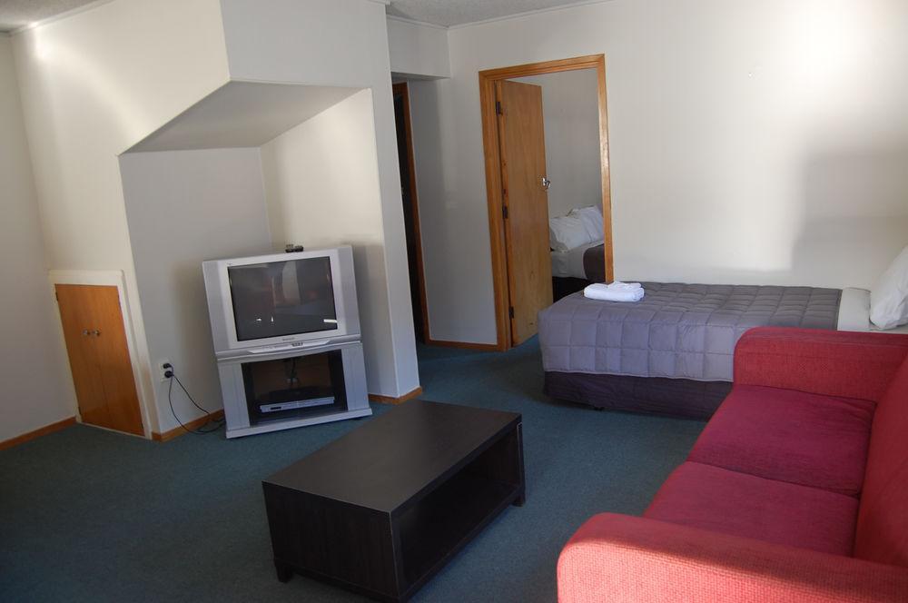 Abba Court Motel Queenstown Extérieur photo