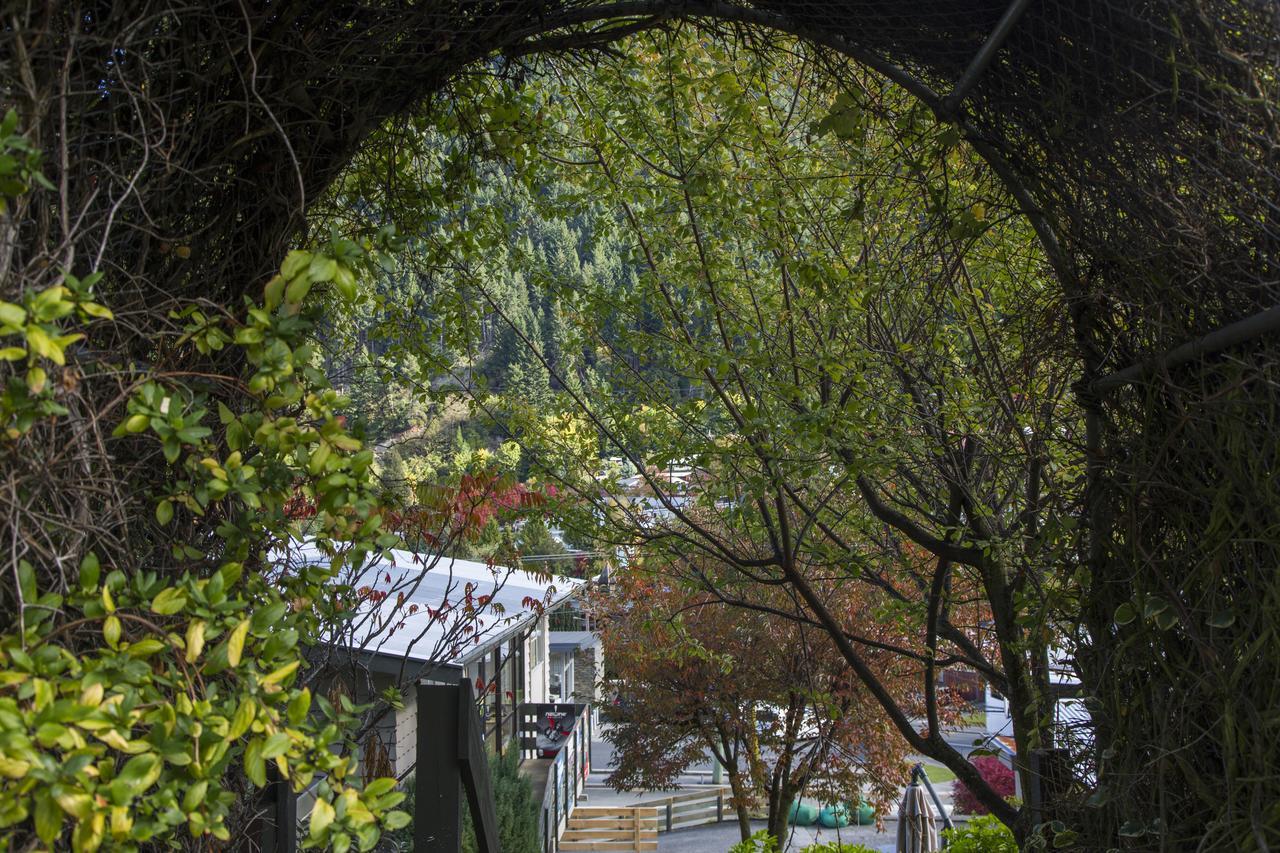 Abba Court Motel Queenstown Extérieur photo