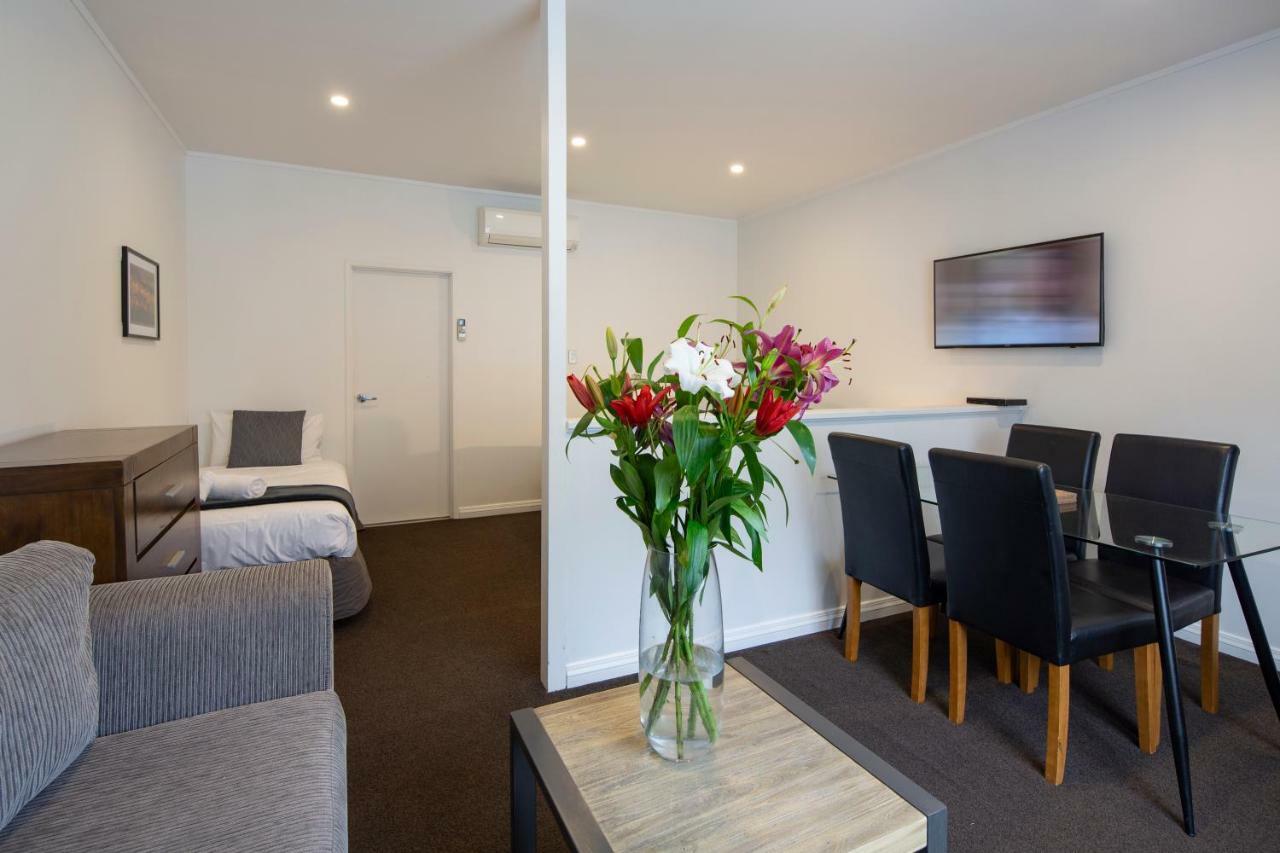 Abba Court Motel Queenstown Extérieur photo