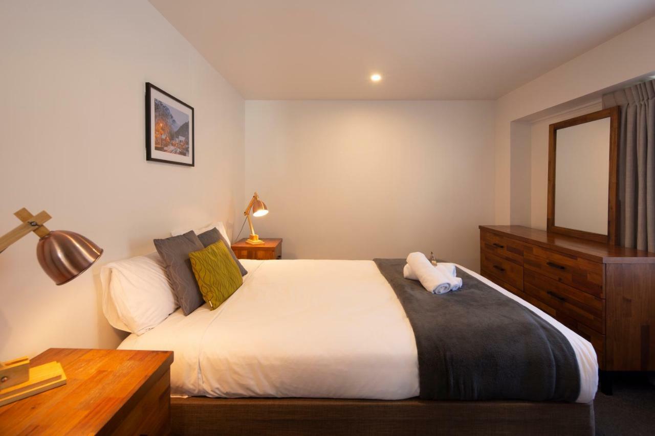 Abba Court Motel Queenstown Extérieur photo