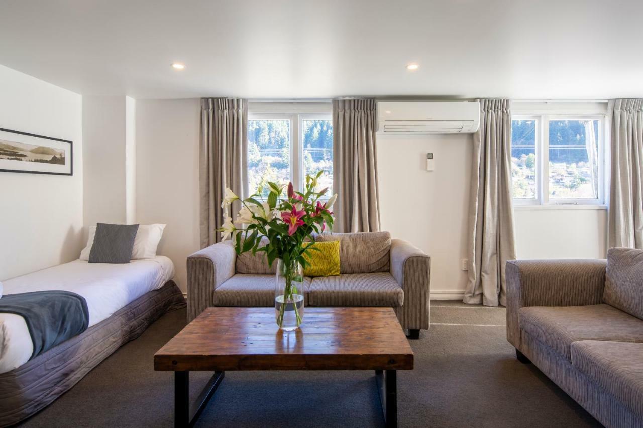 Abba Court Motel Queenstown Extérieur photo